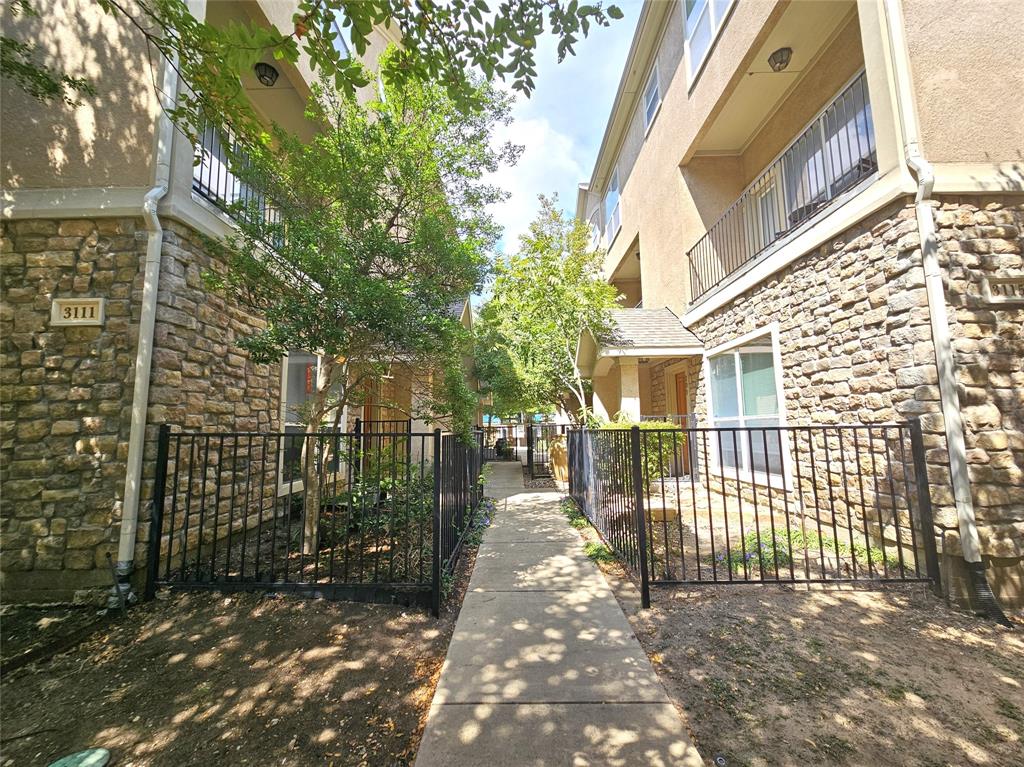 Plaza At Cedar Spgs - Residential Lease