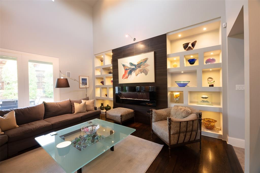 Highland Oaks Highland Villag - Residential