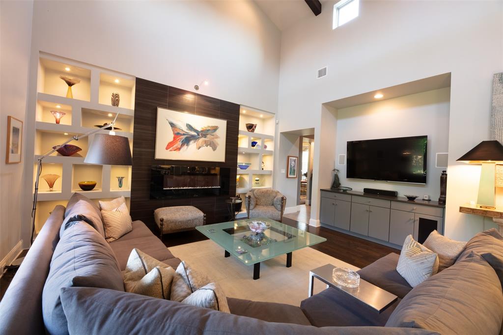 Highland Oaks Highland Villag - Residential