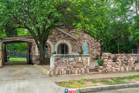2746 Sharon Street Dallas TX 75211