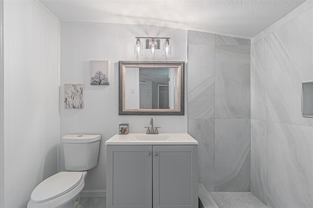 Thomas E. Kelly - Residential