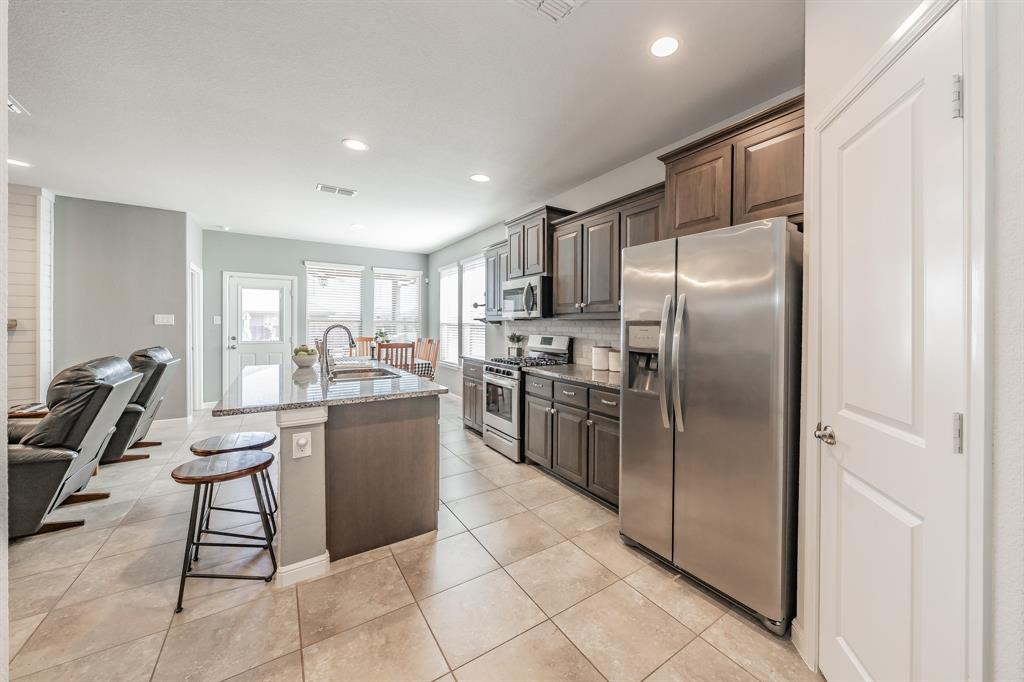 HARBOR PARC - Residential