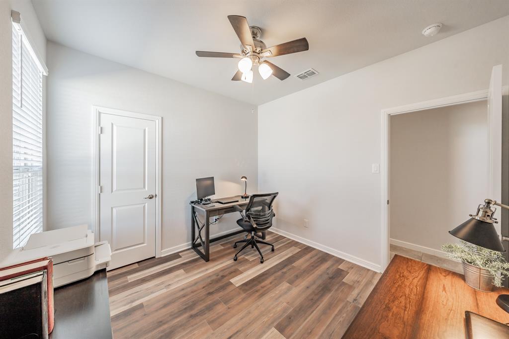 HARBOR PARC - Residential