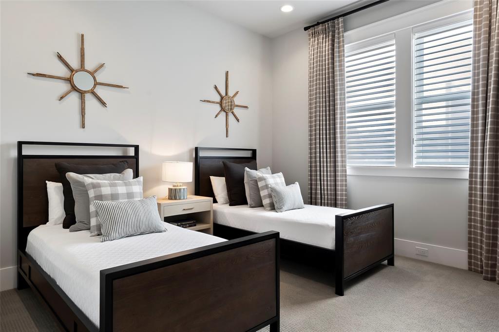 Brownstones Ph C - Residential