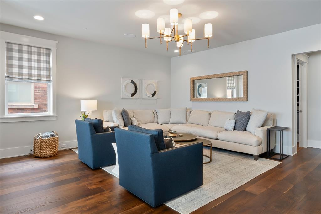 Brownstones Ph C - Residential