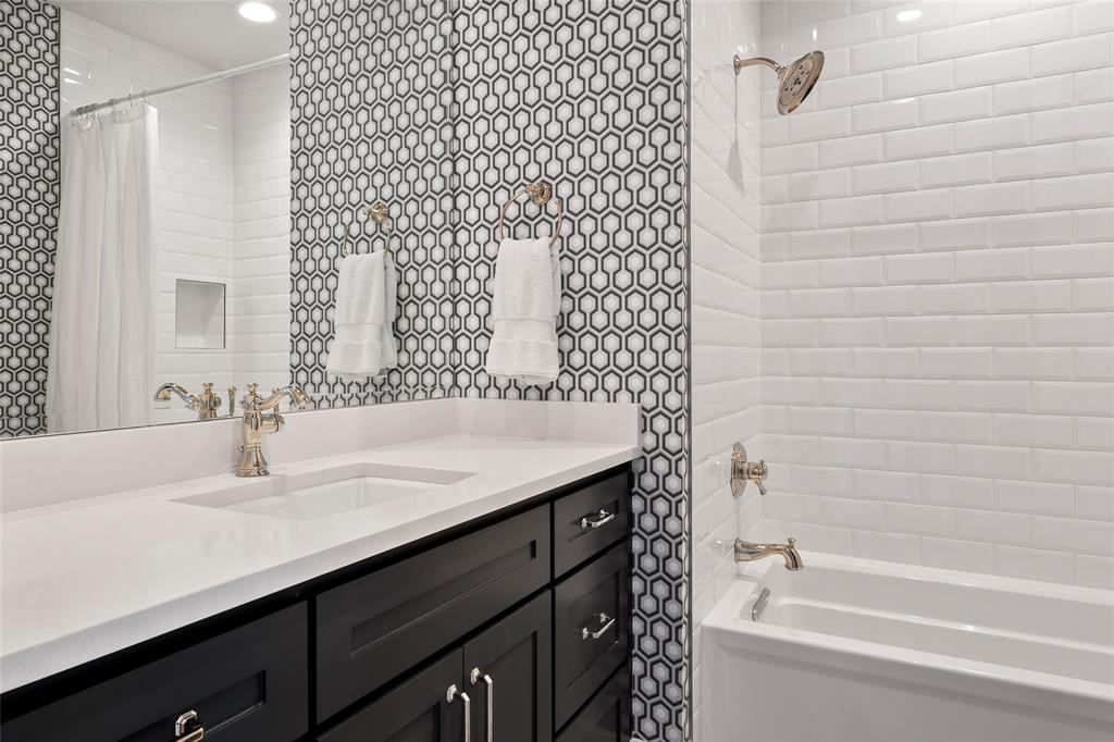 Brownstones Ph C - Residential