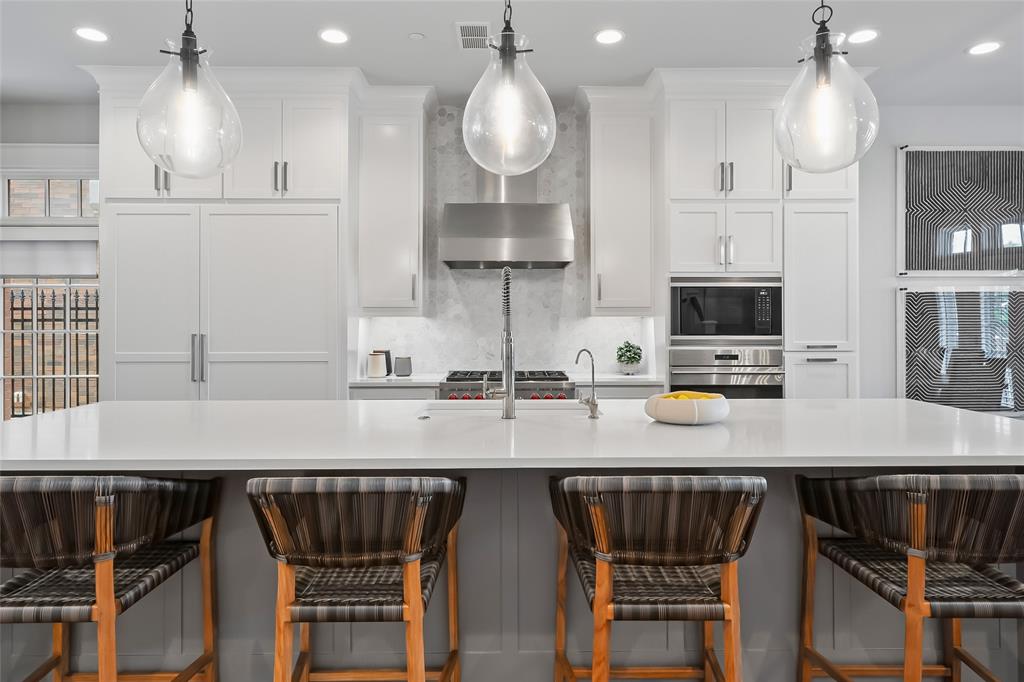 Brownstones Ph C - Residential