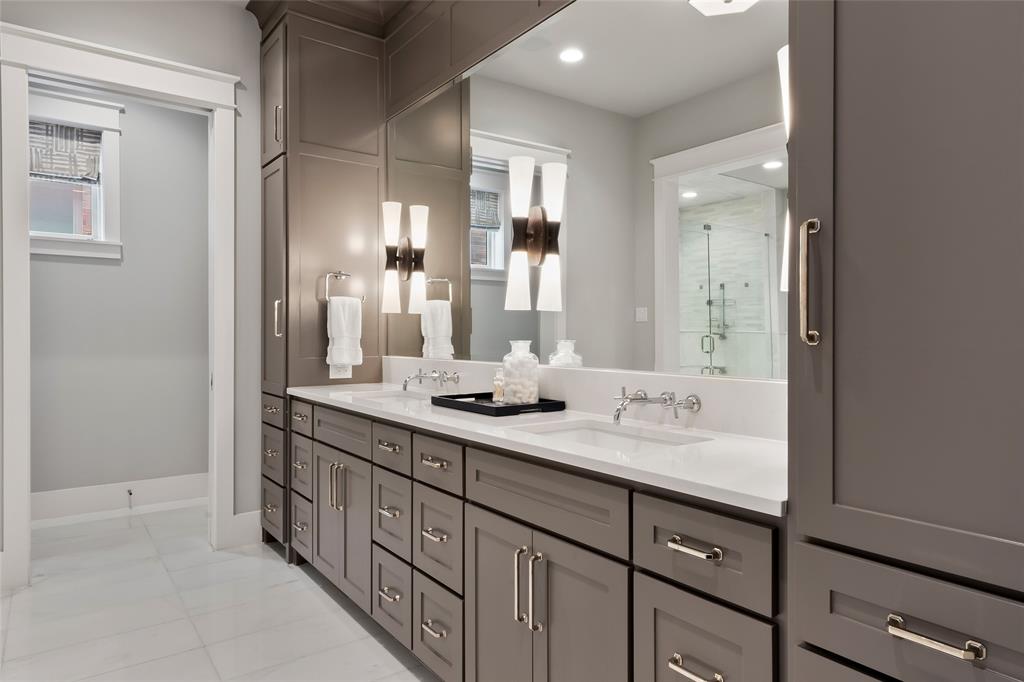 Brownstones Ph C - Residential