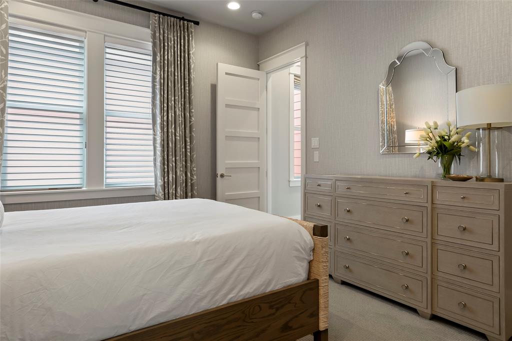 Brownstones Ph C - Residential