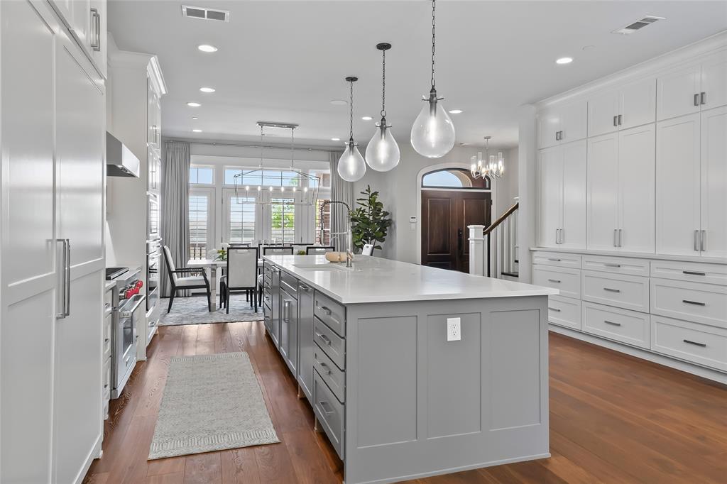 Brownstones Ph C - Residential