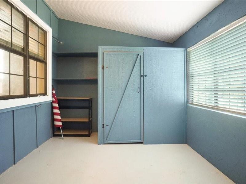 Moss Lake Estate - Residential