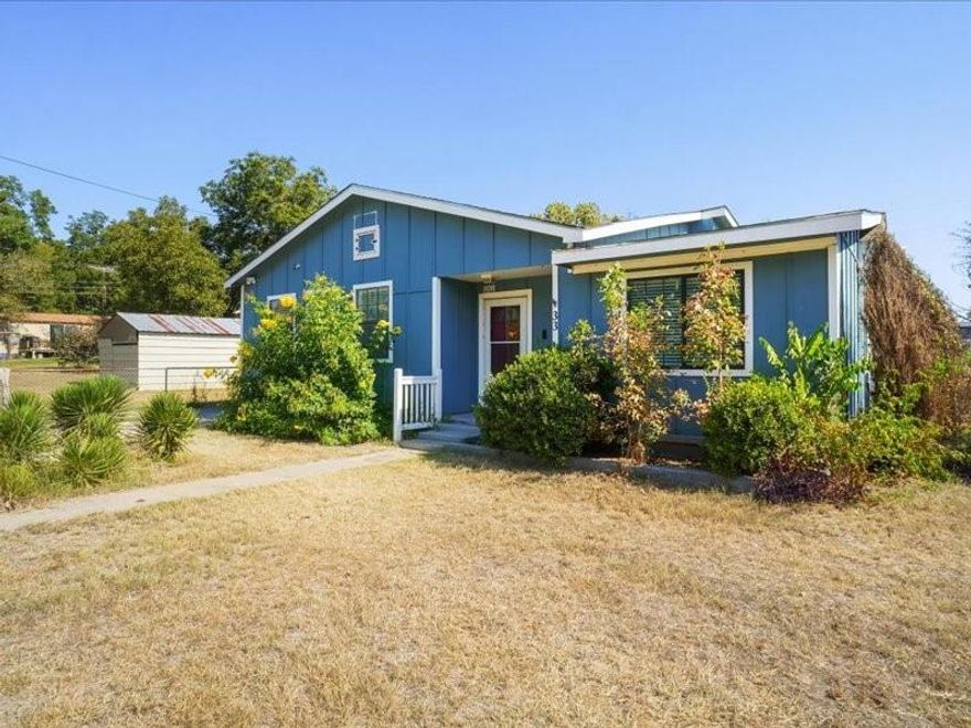 Ready for Those Summer Days Near Moss Lake!

This charming 3-bedroom, 2-bath home is the perfect place to enjoy lake life. Whether you're looking for a weekend retreat or a summer getaway, this property offers the ideal escape.

Come relax, unwind, and put your own stamp on this home to make it truly yours. Don’t miss your chance to enjoy all that Moss Lake living has to offer — schedule your showing today!