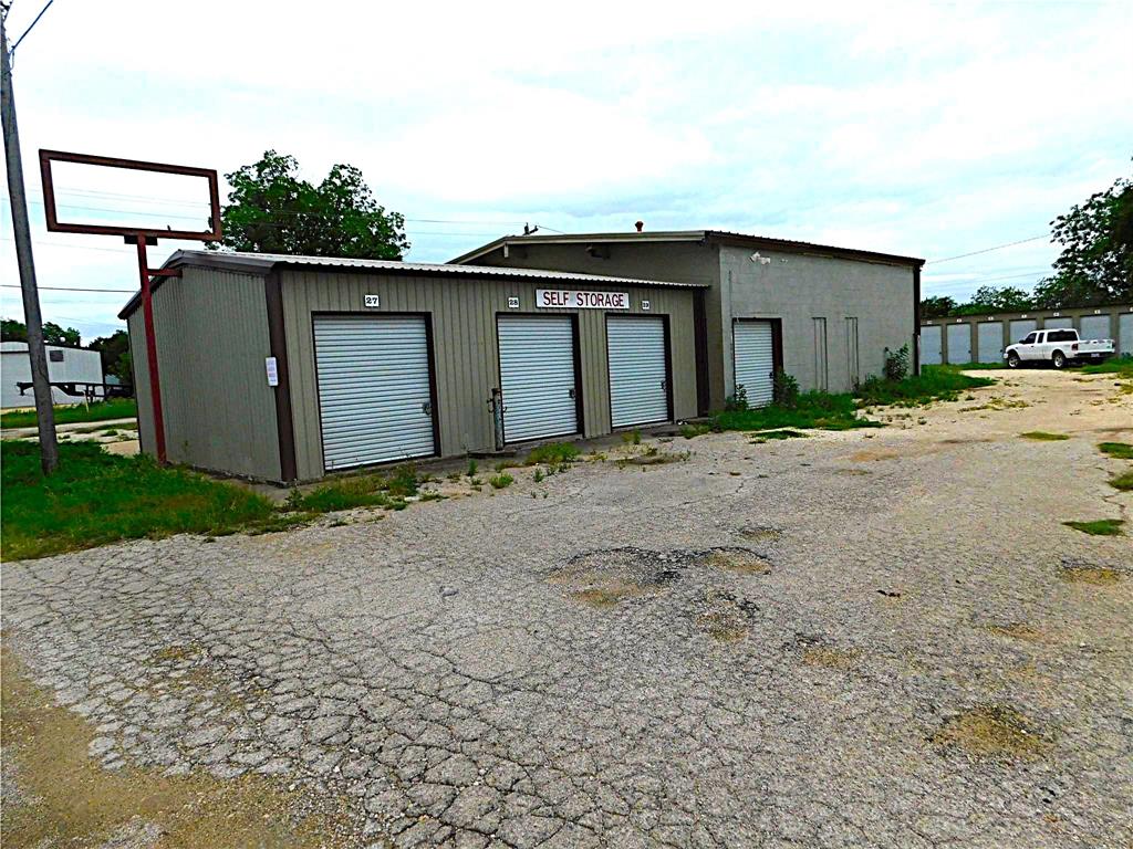 Sante Fe Add Town Coleman - Commercial Sale