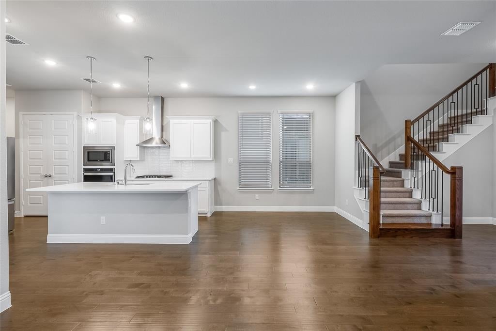 4174 Hap Arnold Mews