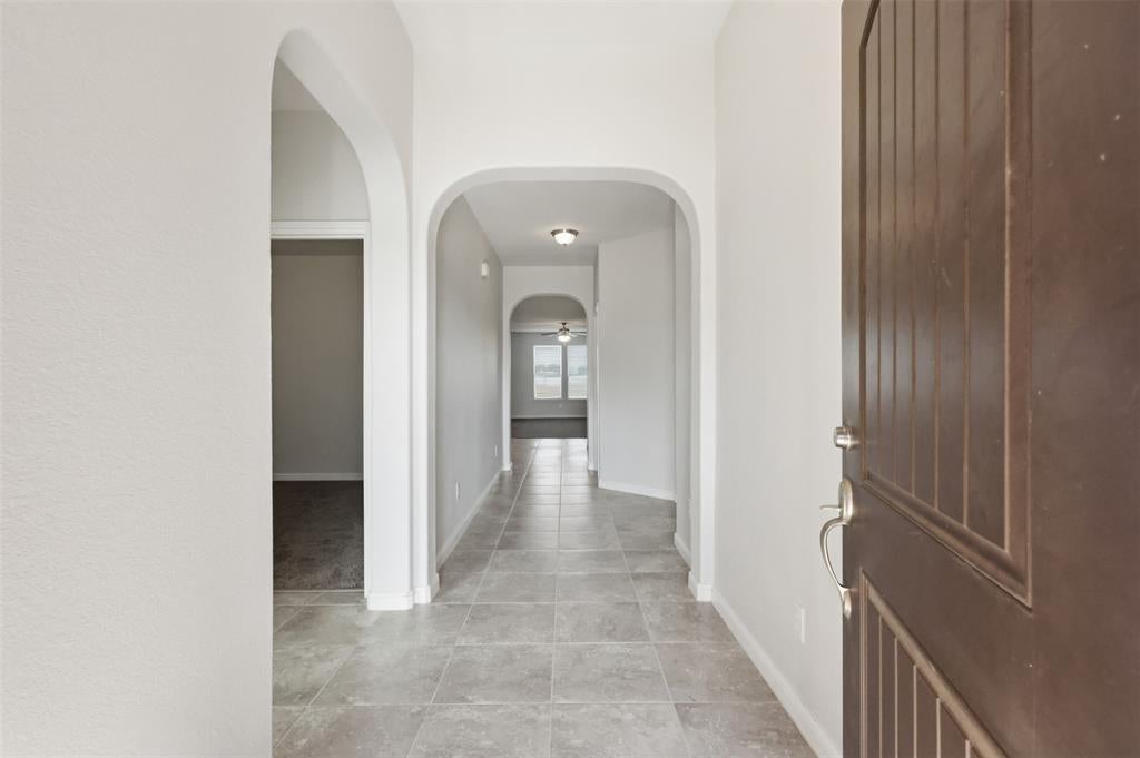 9925 Wynndel Trail