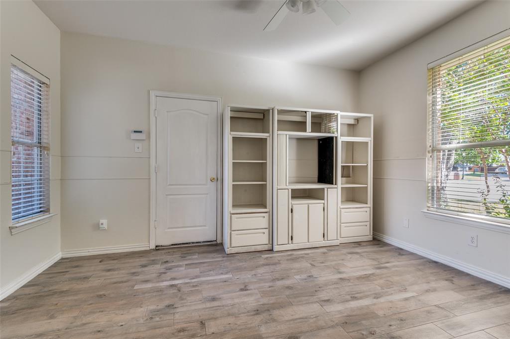 Lakes Of Highland Oaks The - Residential