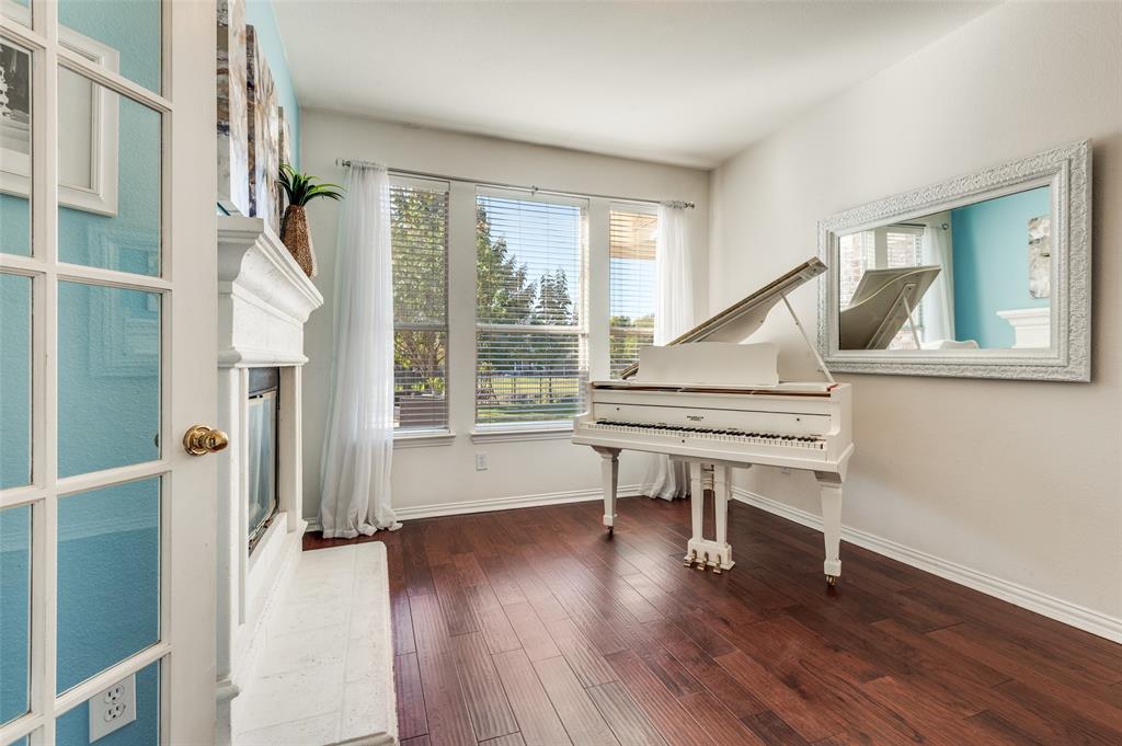 Lakes Of Highland Oaks The - Residential