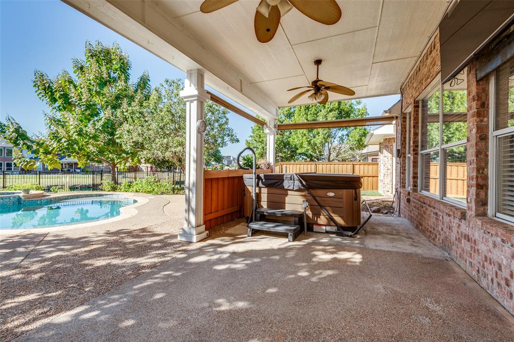 Lakes Of Highland Oaks The - Residential