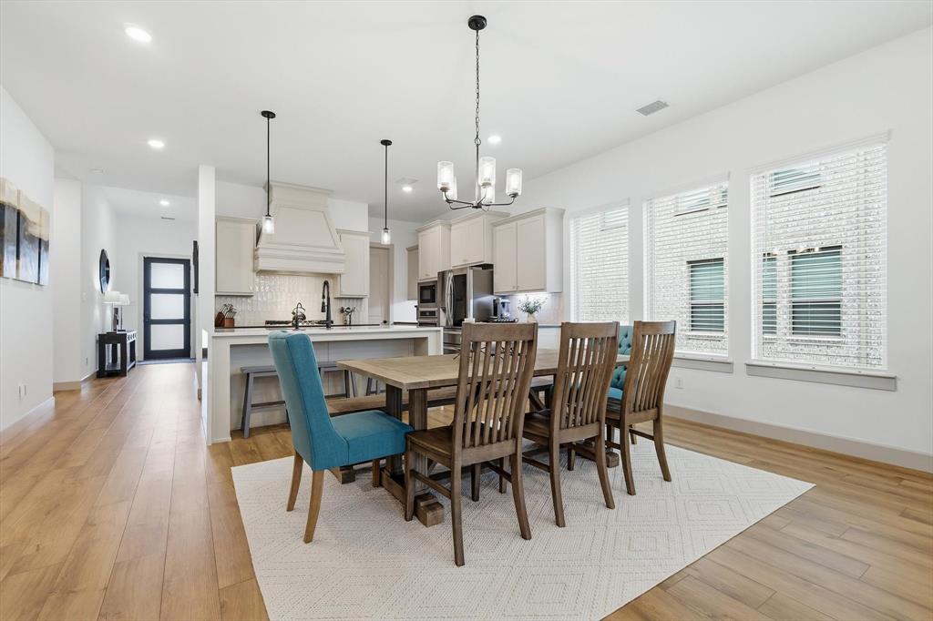5429 Golden Sun Lane