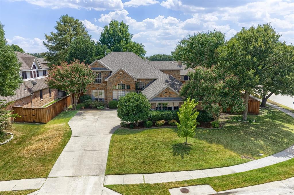 2809 Greenview Drive