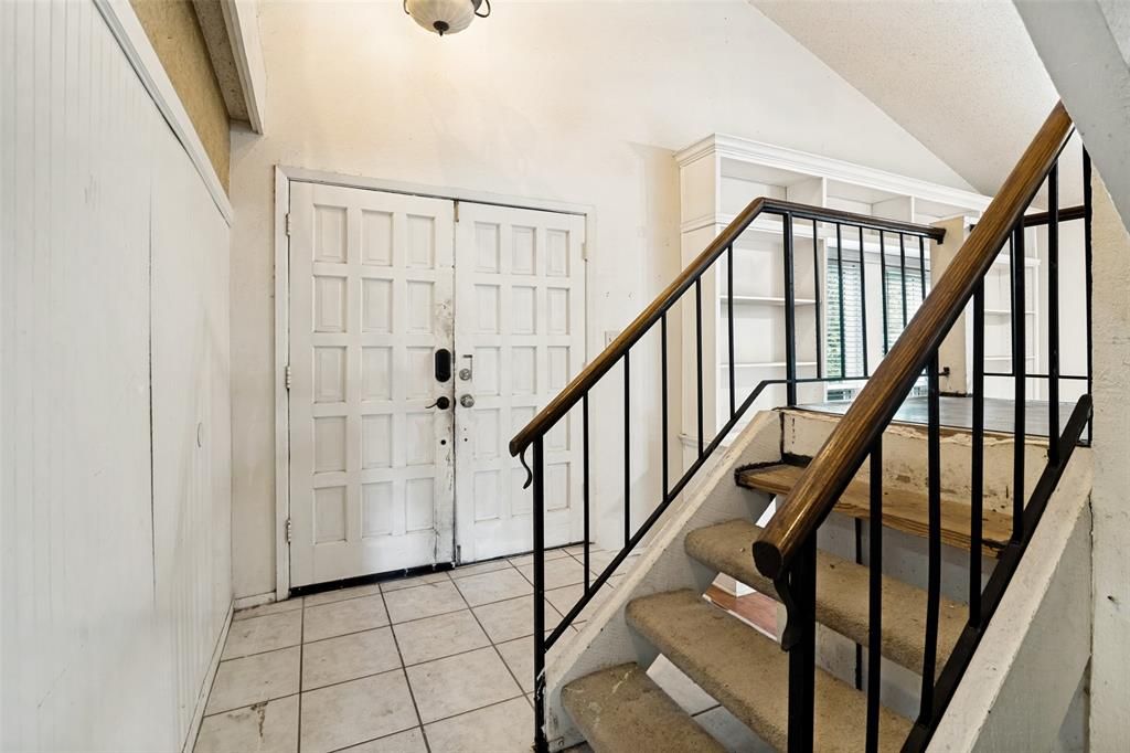 Photo of 1101 Via Del Rey, Mesquite, TX 75150 (MLS # 21246805)