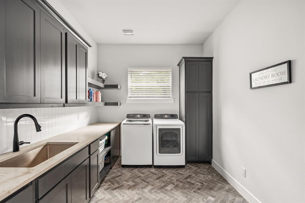 Harbour Oaks Estates - Residential