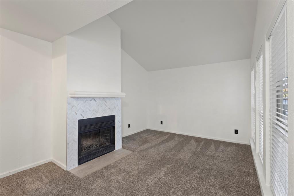 1424 Meadowood Village Drive