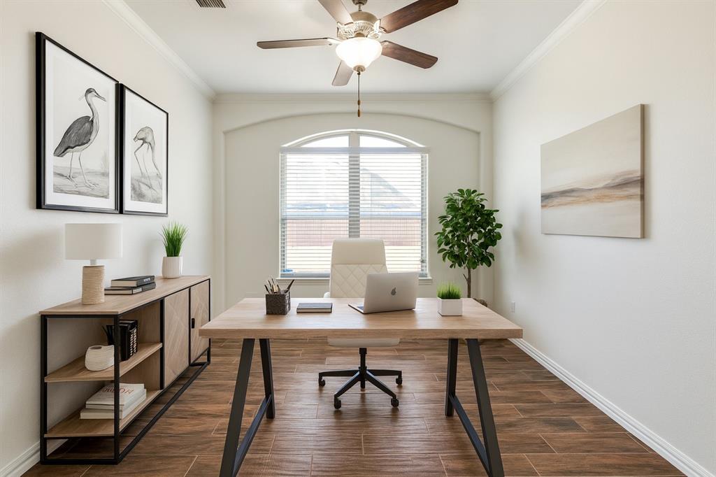 2301 Prairie Glen Street