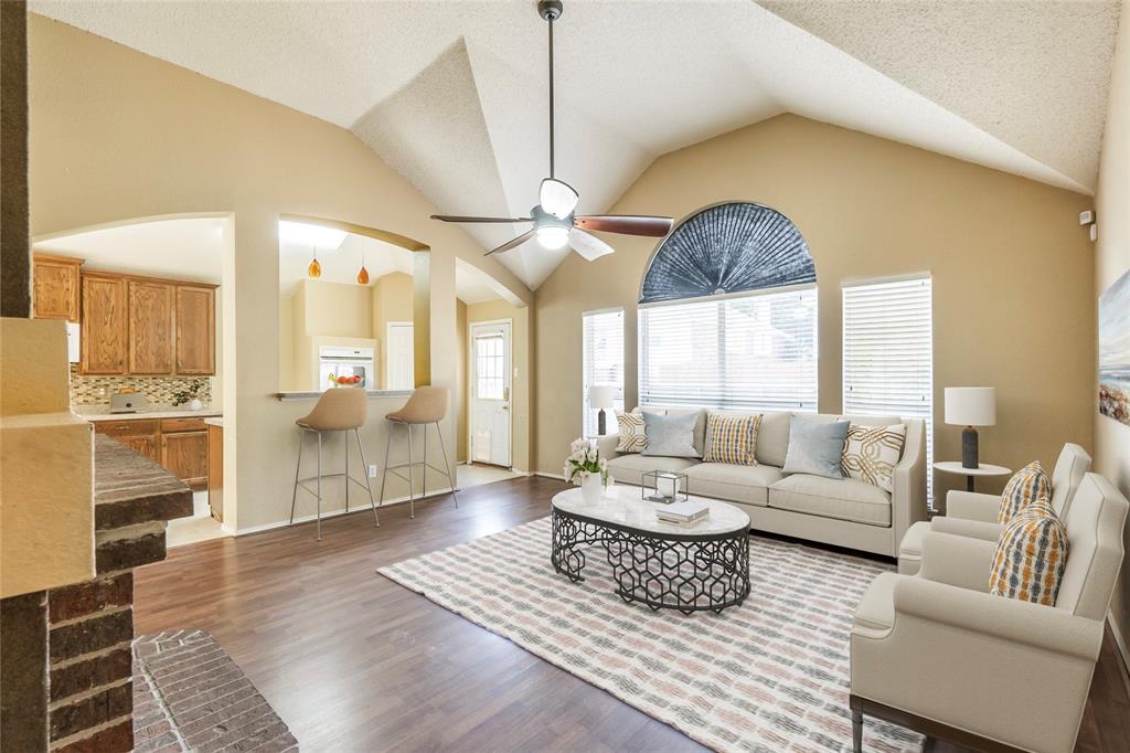 1818 Lake Tawakoni Drive