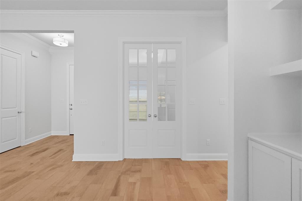 Edgewater Pass - Residential