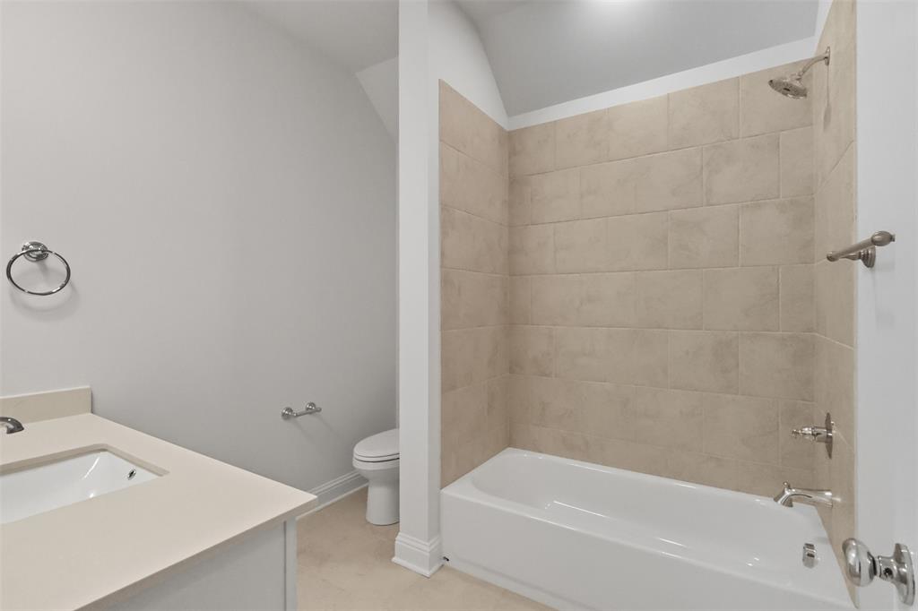 Edgewater Pass - Residential