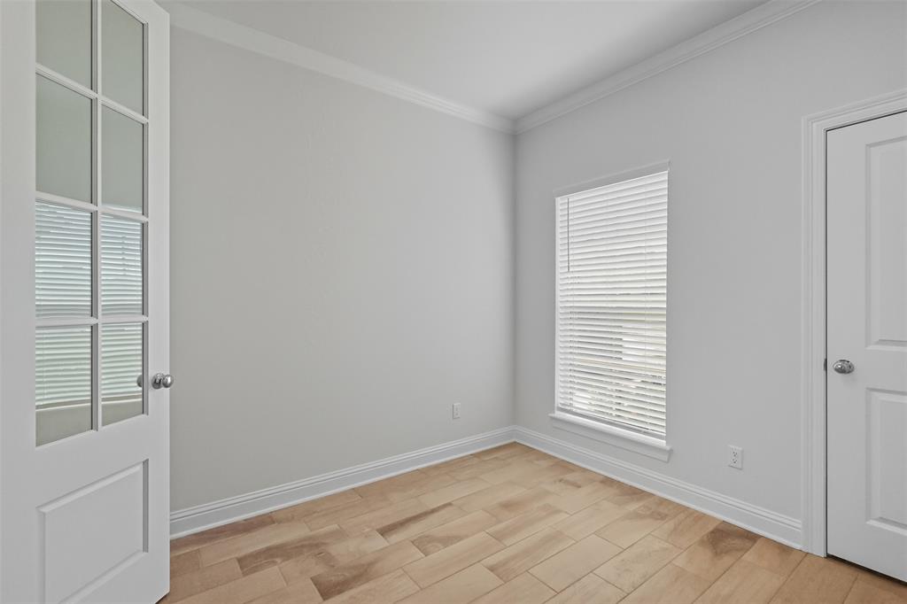 Edgewater Pass - Residential