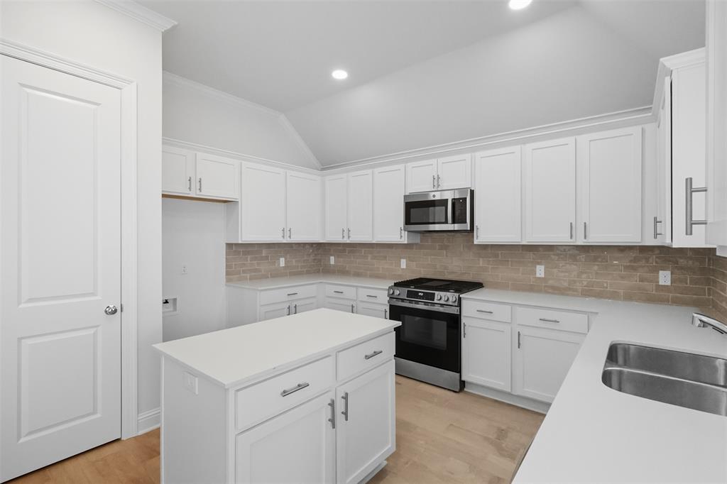 Edgewater Pass - Residential