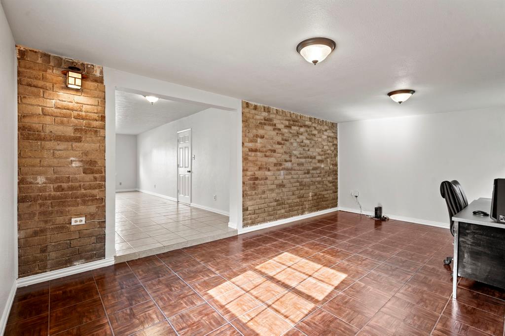 Parkwood East - Residential