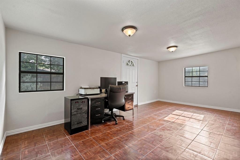 Parkwood East - Residential