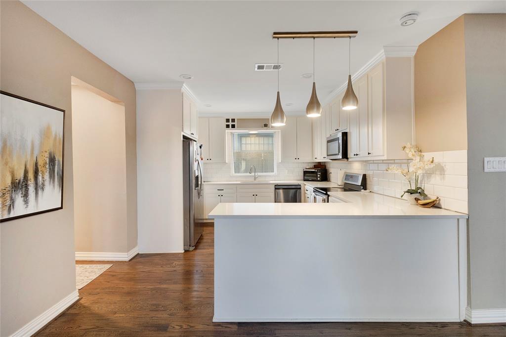 Zang S Crystal Hill - Residential