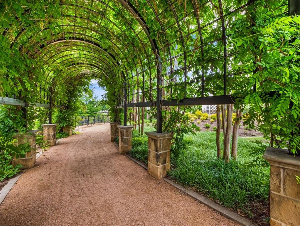 Carillon - Residential