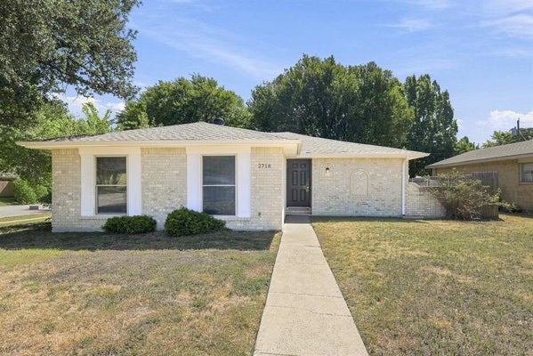 2718 OAKMONT DR, LANCASTER, TX 75134 - Image fdca903dfb03f2b7bd56ebd037447cdd/1543896657
