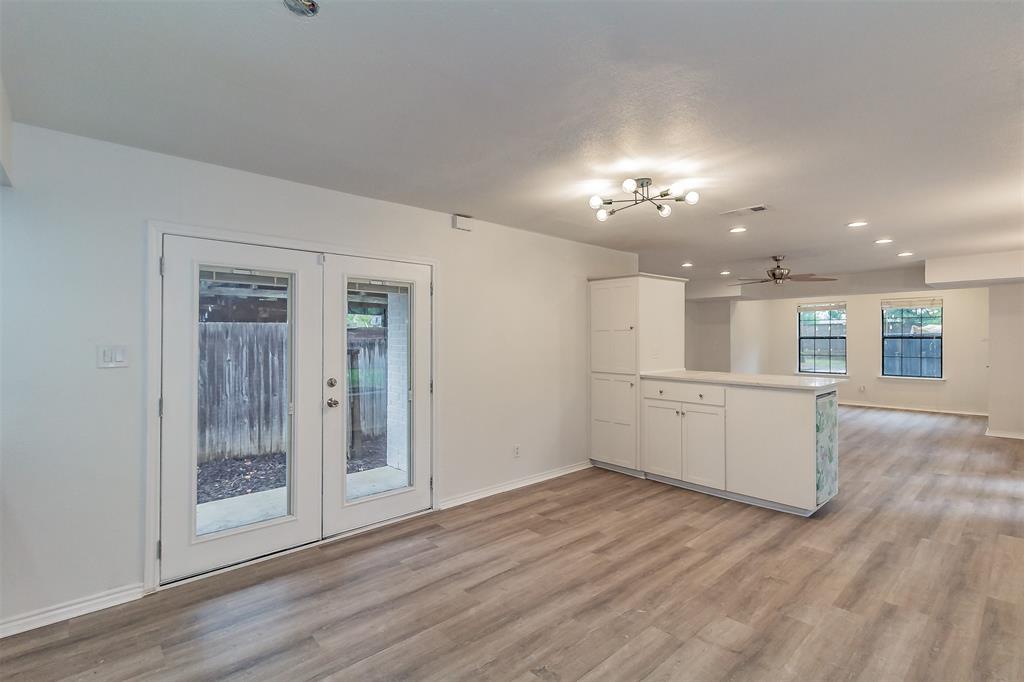 Laurel Add - Residential