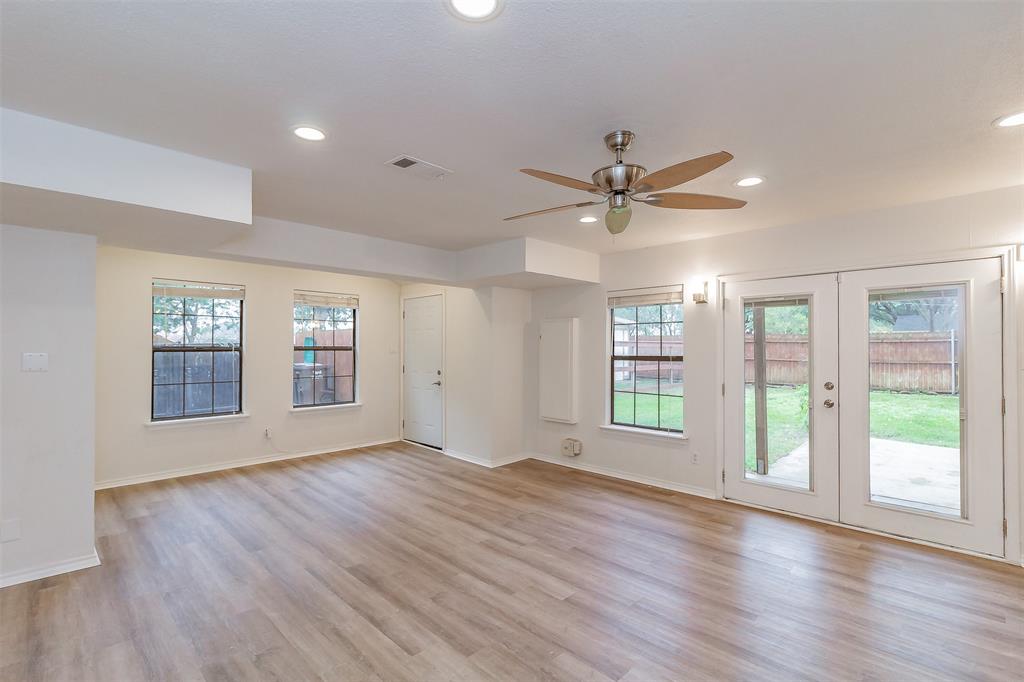 Laurel Add - Residential