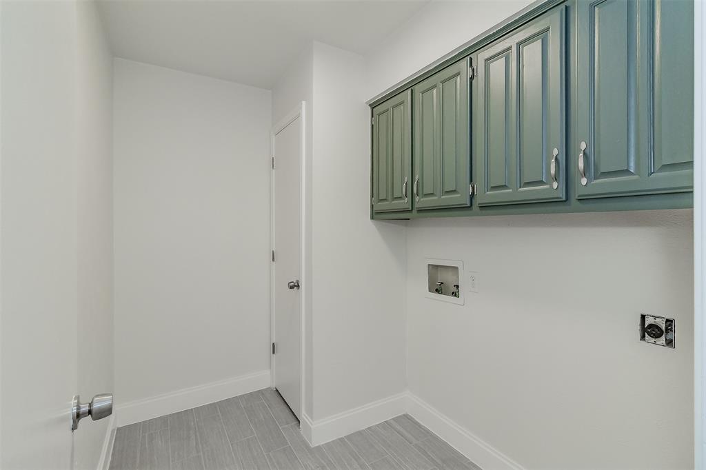 Laurel Add - Residential