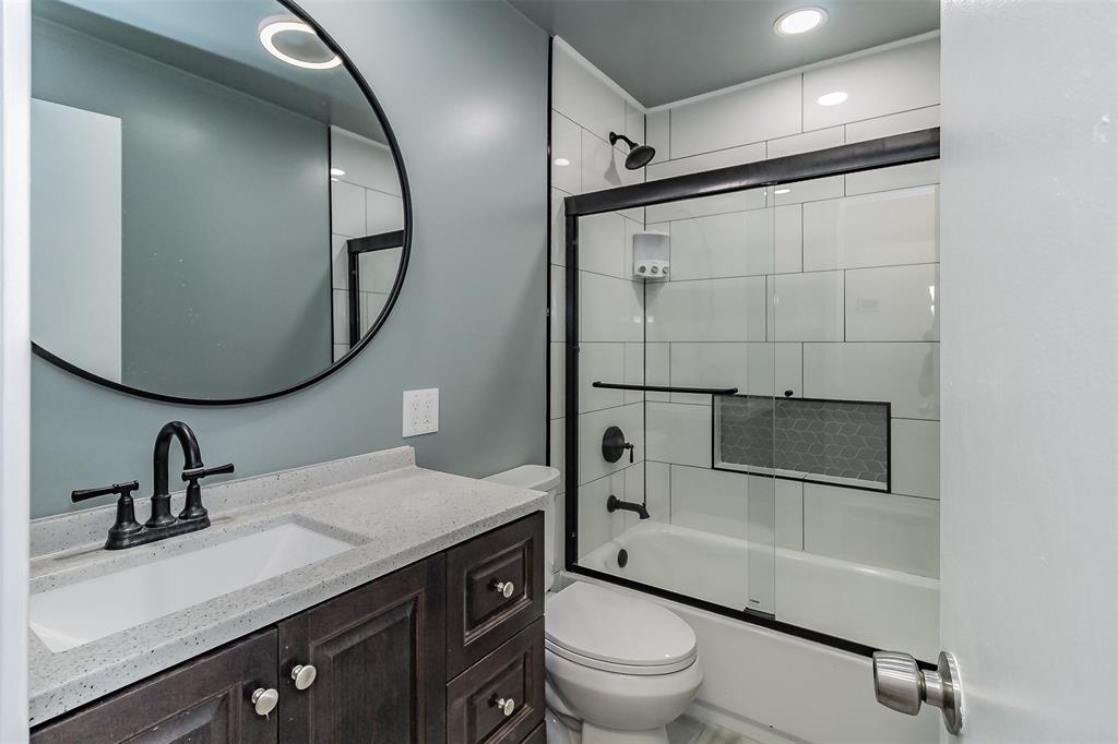 Laurel Add - Residential