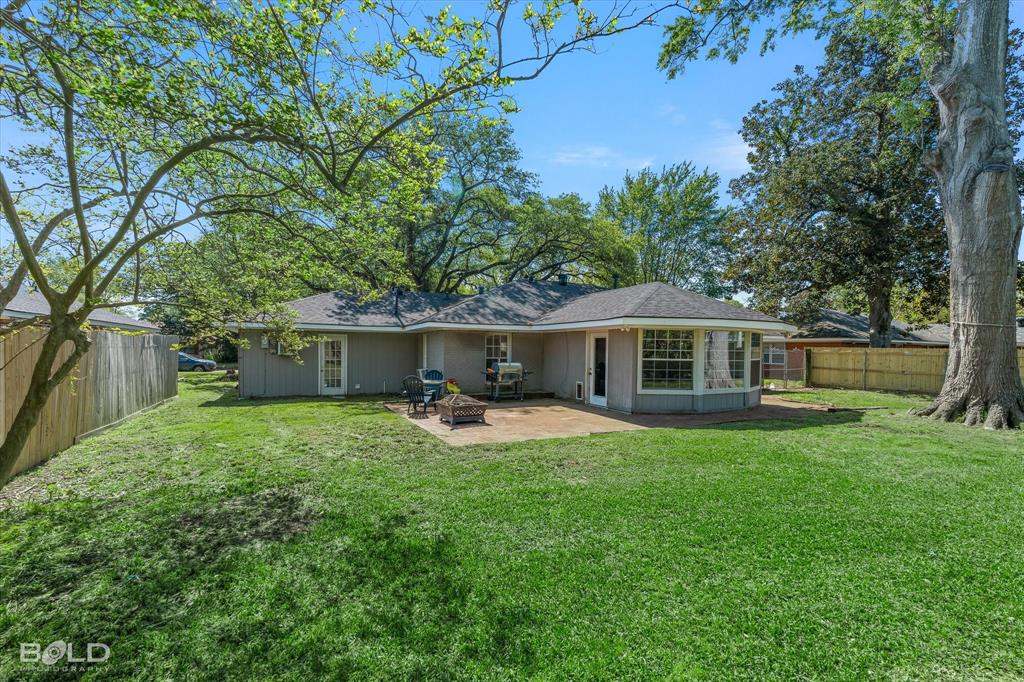 Shreveport, Louisiana 71104, United States, 3 Bedrooms Bedrooms, ,2 BathroomsBathrooms,Residential,Contingent,109773