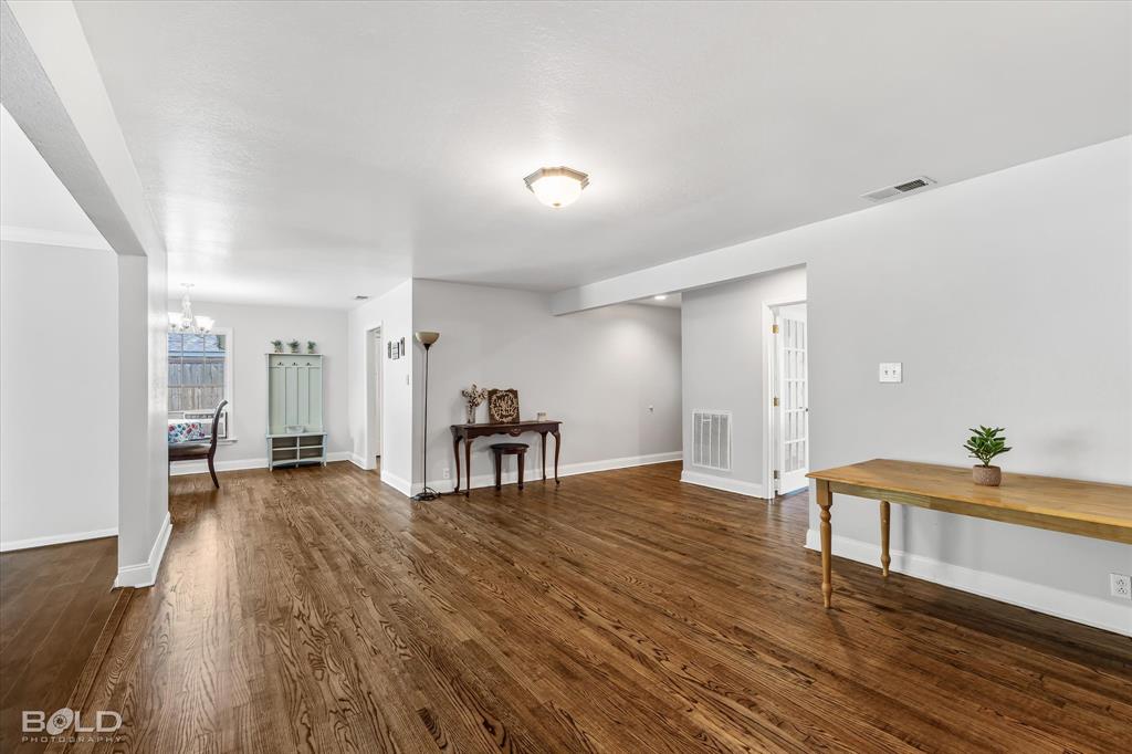 Shreveport, Louisiana 71104, United States, 3 Bedrooms Bedrooms, ,2 BathroomsBathrooms,Residential,Contingent,109773