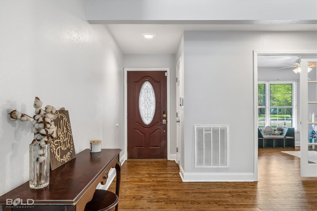 Shreveport, Louisiana 71104, United States, 3 Bedrooms Bedrooms, ,2 BathroomsBathrooms,Residential,Contingent,109773