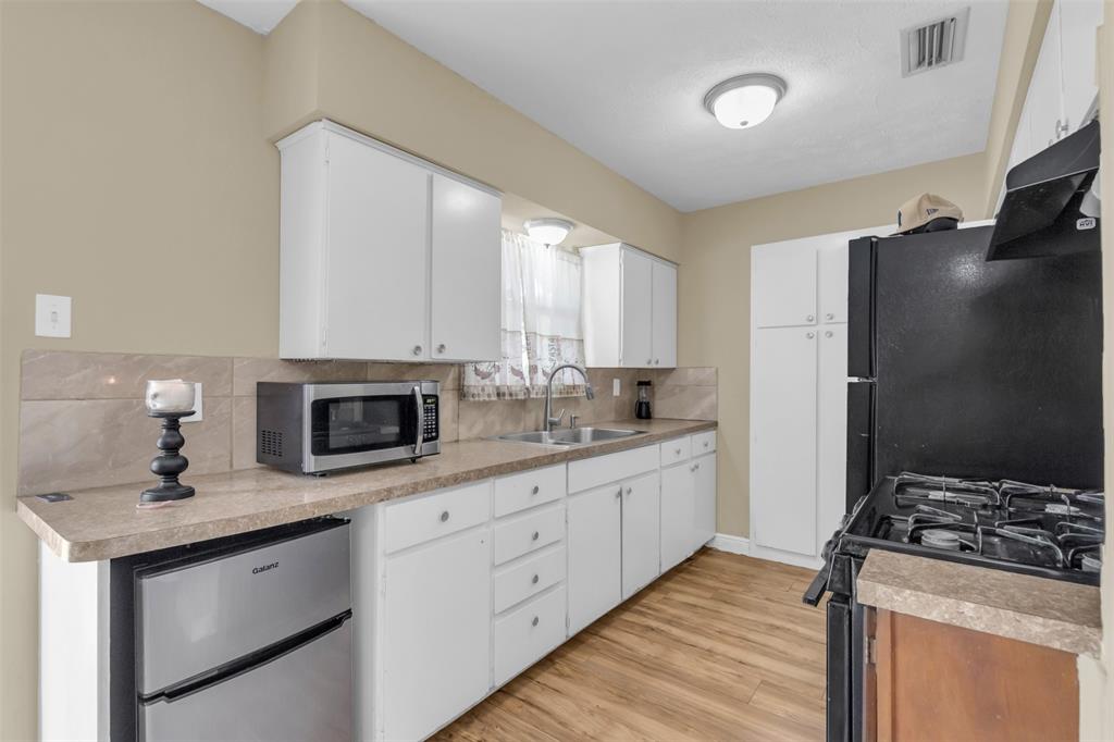 Lancaster Hills 04 - Residential