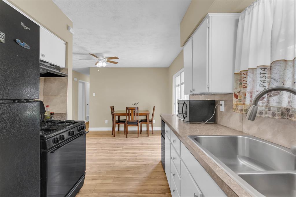 Lancaster Hills 04 - Residential