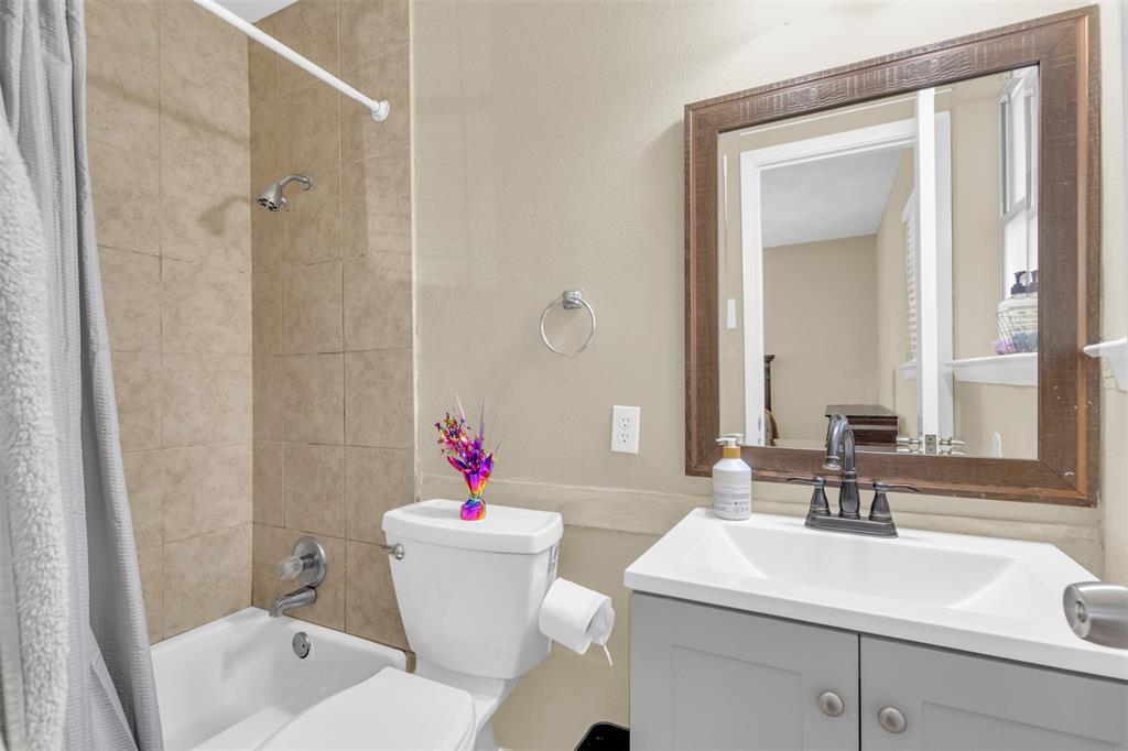 Lancaster Hills 04 - Residential