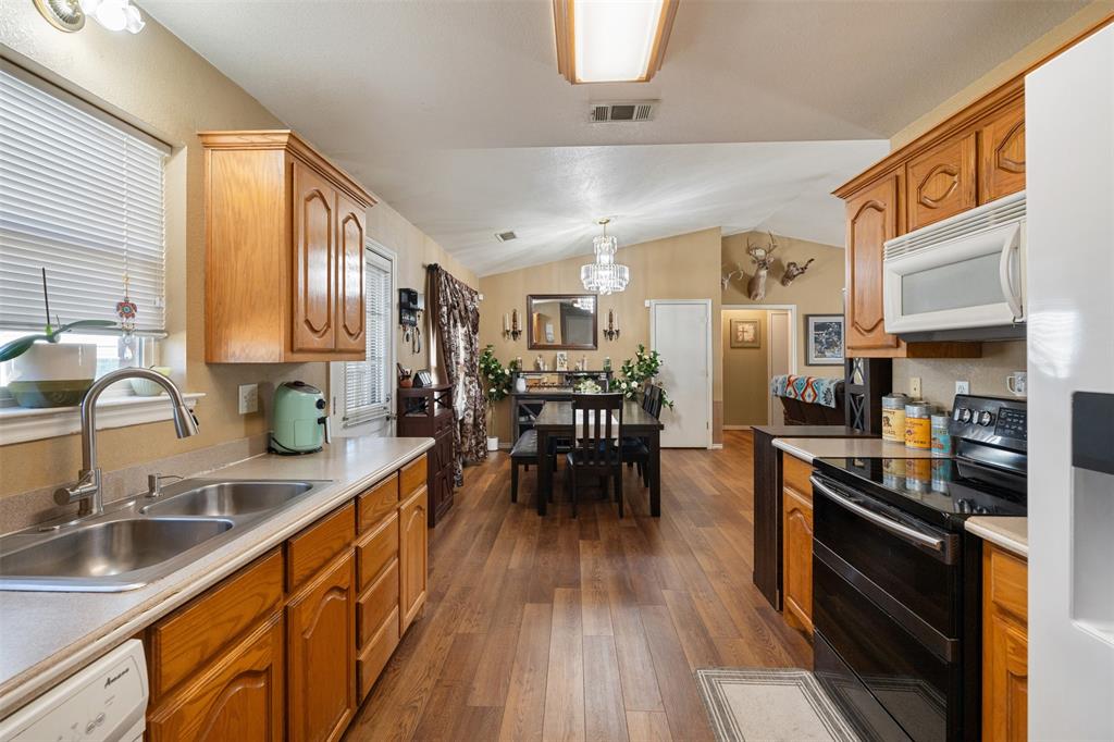 Paradise Bay - Residential