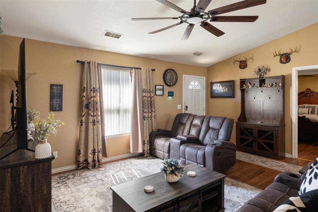 Paradise Bay - Residential